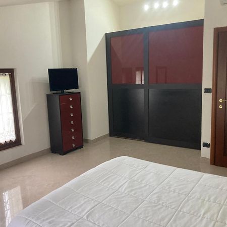 Ca' Vanello Borgo Tossignano ภายนอก รูปภาพ